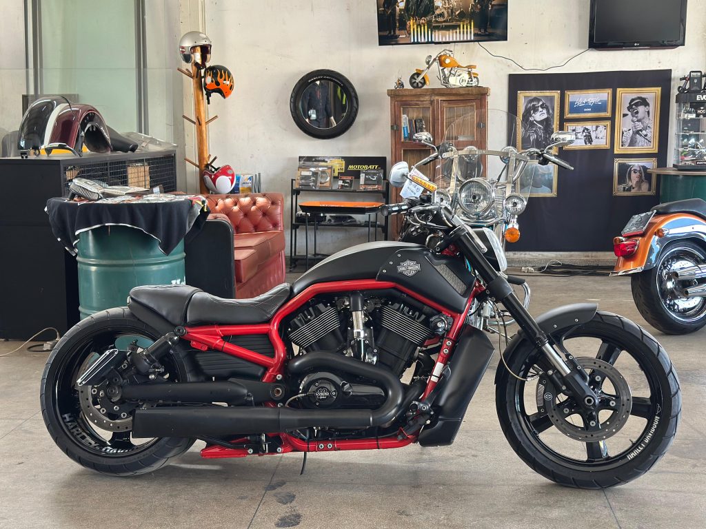 Harley-Davidson V-Rod Muscle (VRSCF)