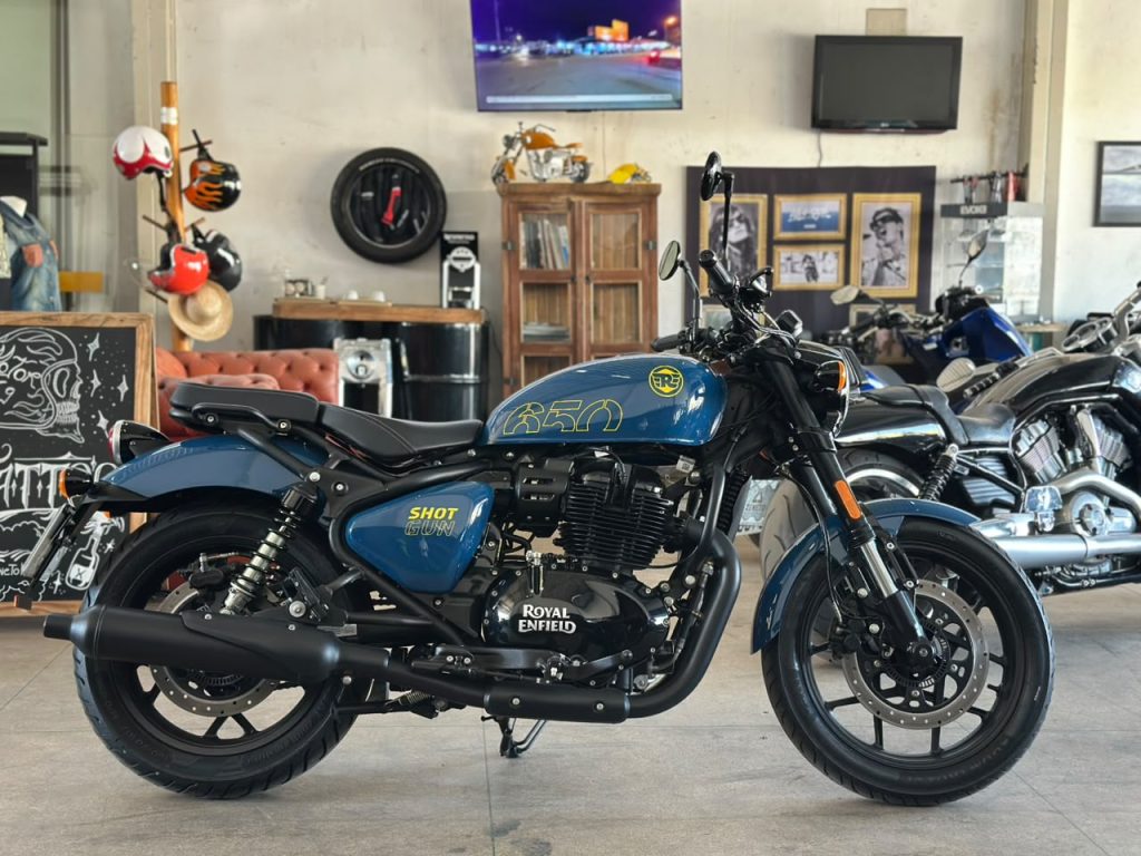 Royal Enfield Shotgun 650
