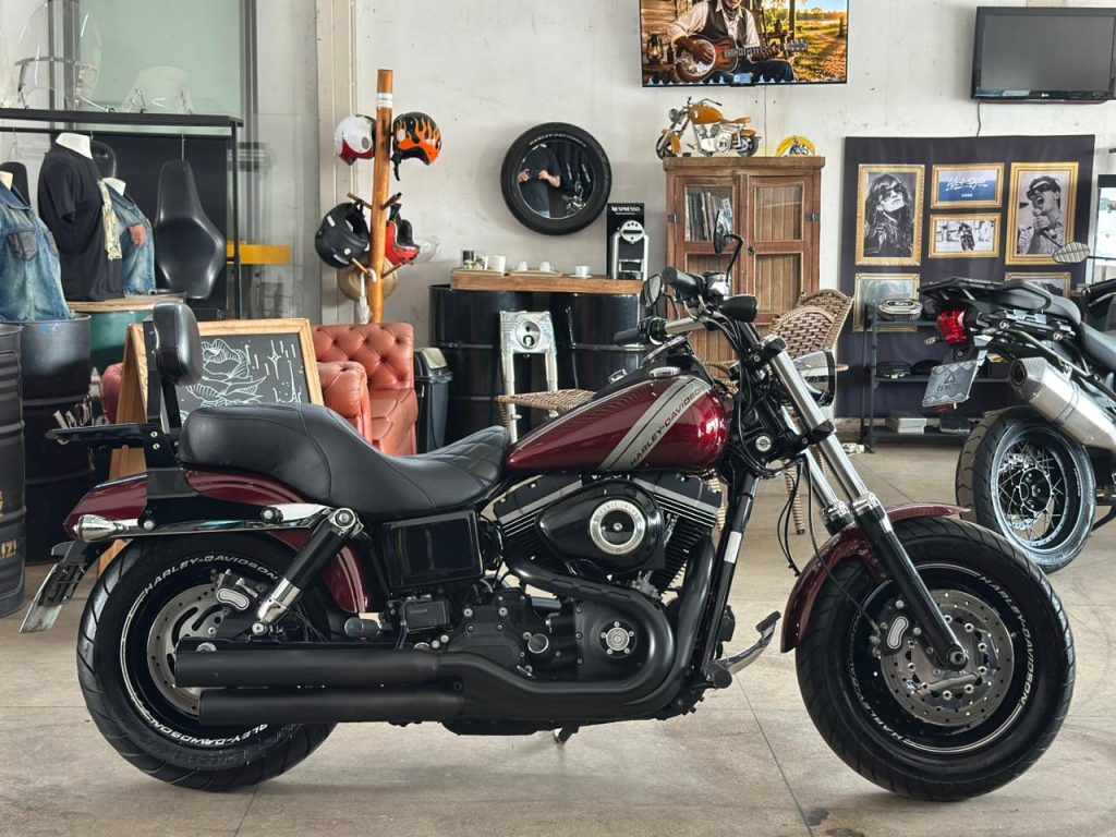 Harley-Davidson Fat Bob (FXDF)